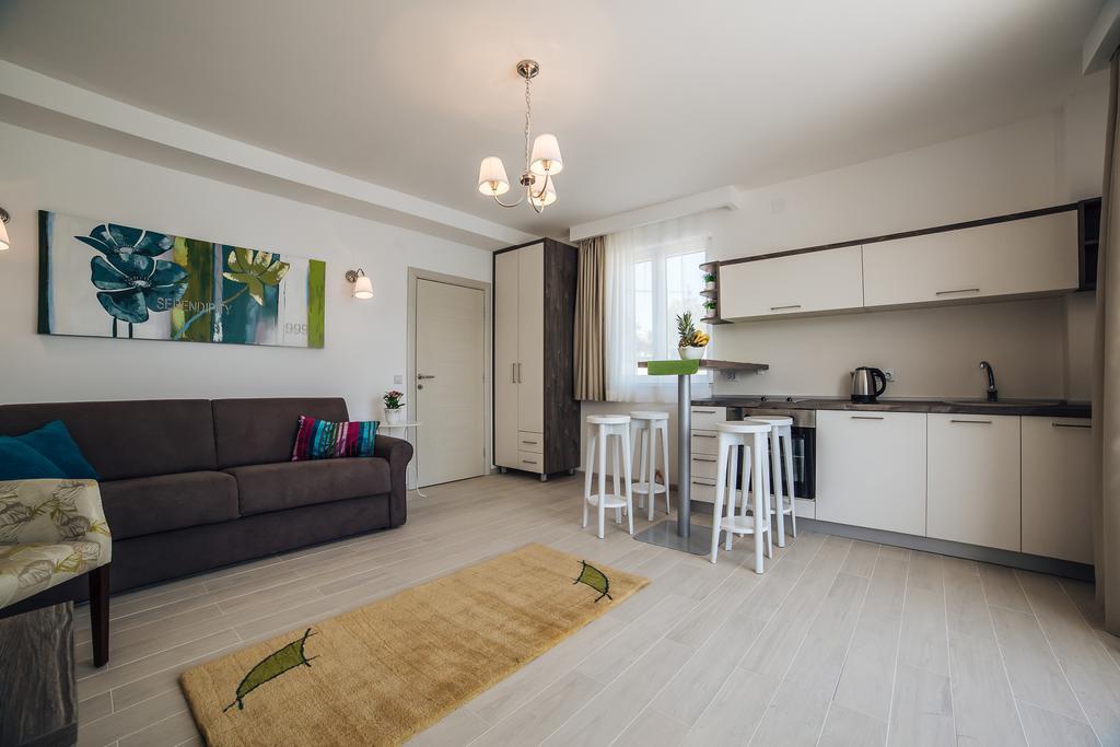 Apartments Harmonia ติวัต ภายนอก รูปภาพ